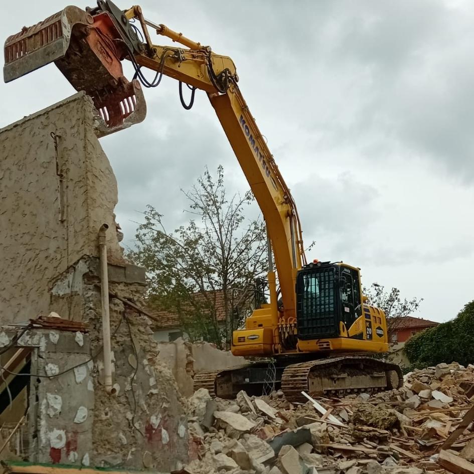 Désamiantage et démolition à Saint-Martin-de-Seignanx (Landes) – Futur aménagement de l'îlot Claverie