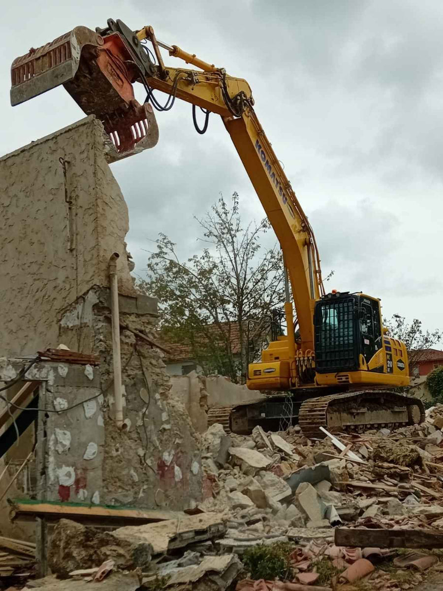 Désamiantage et démolition à Saint-Martin-de-Seignanx pour le projet Îlot Claverie